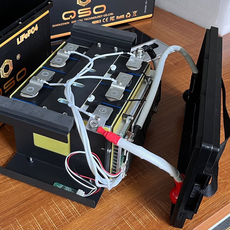 QSO Lifepo4 12.8V 50AH 100Ah 105AH 120AH 200Ah 220Ah 230Ah 400AH 600AH 300AH LFP 24V Solar Lithium Ion 12V Lifepo4 Battery Pack - image 5