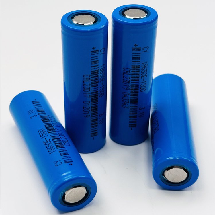 Venta al por mayor recargable 1300Mah 1200Mah 3500Mah 3.1V 3.7V 18650 batería de iones de litio para linterna Led/faros/timbres - image 4